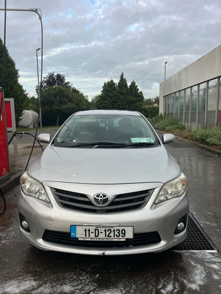 2011 Toyota Corolla - Image 2