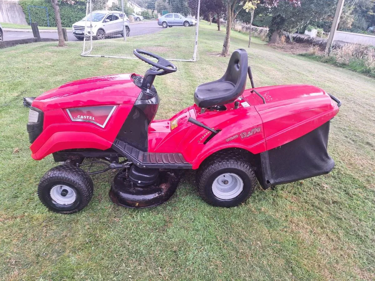 Tractor lawnmower - Image 3