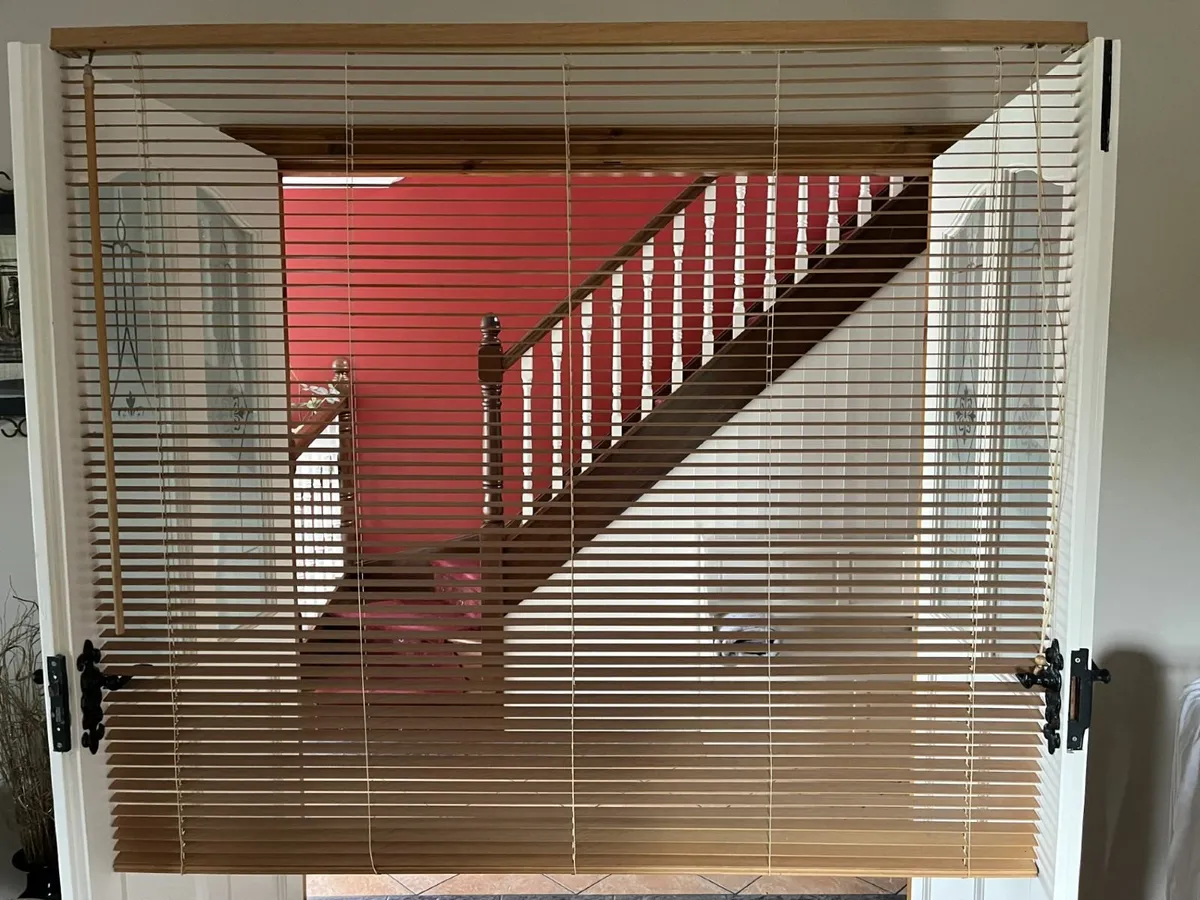 Wooden Venetian Blinds - Image 2