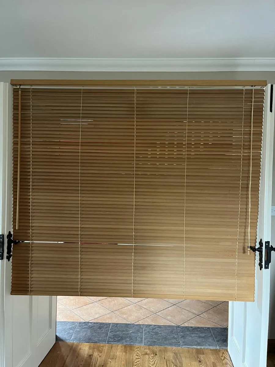 Wooden Venetian Blinds - Image 1