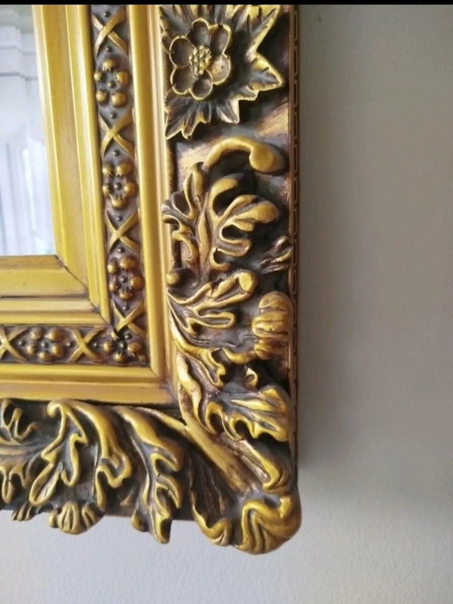 Gold antique style Mirror - Image 2