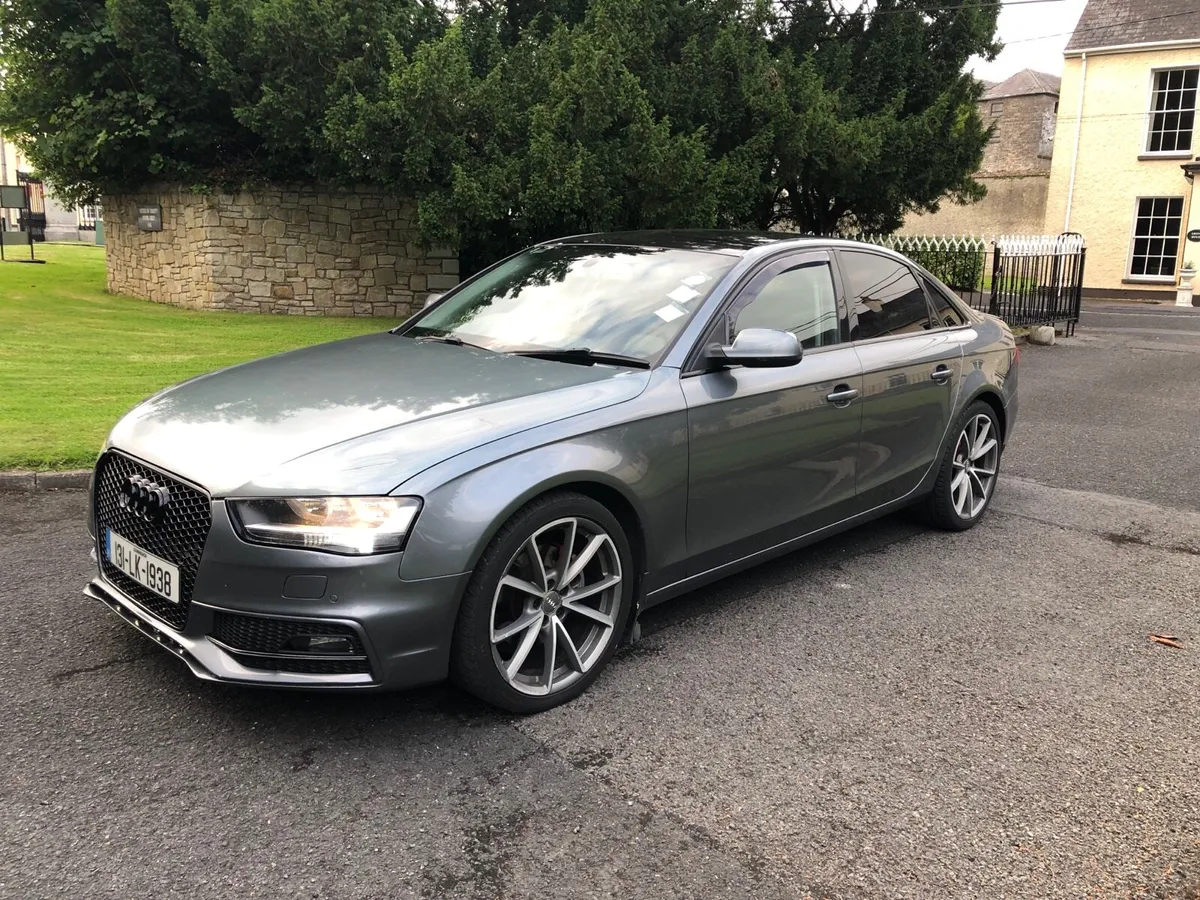 Audi A4 TECHNIK 2.0 TDI 6 Speed - Image 1