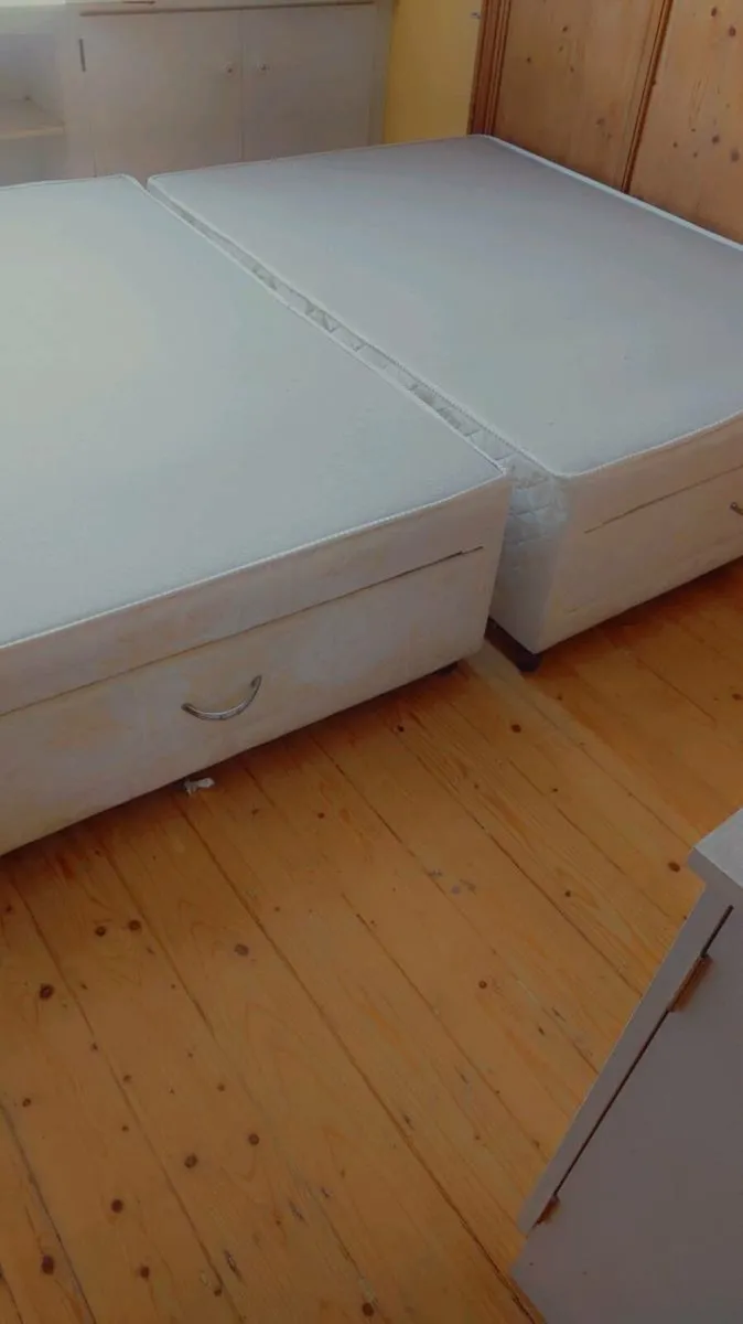 4.6 bed with drawers - Image 2
