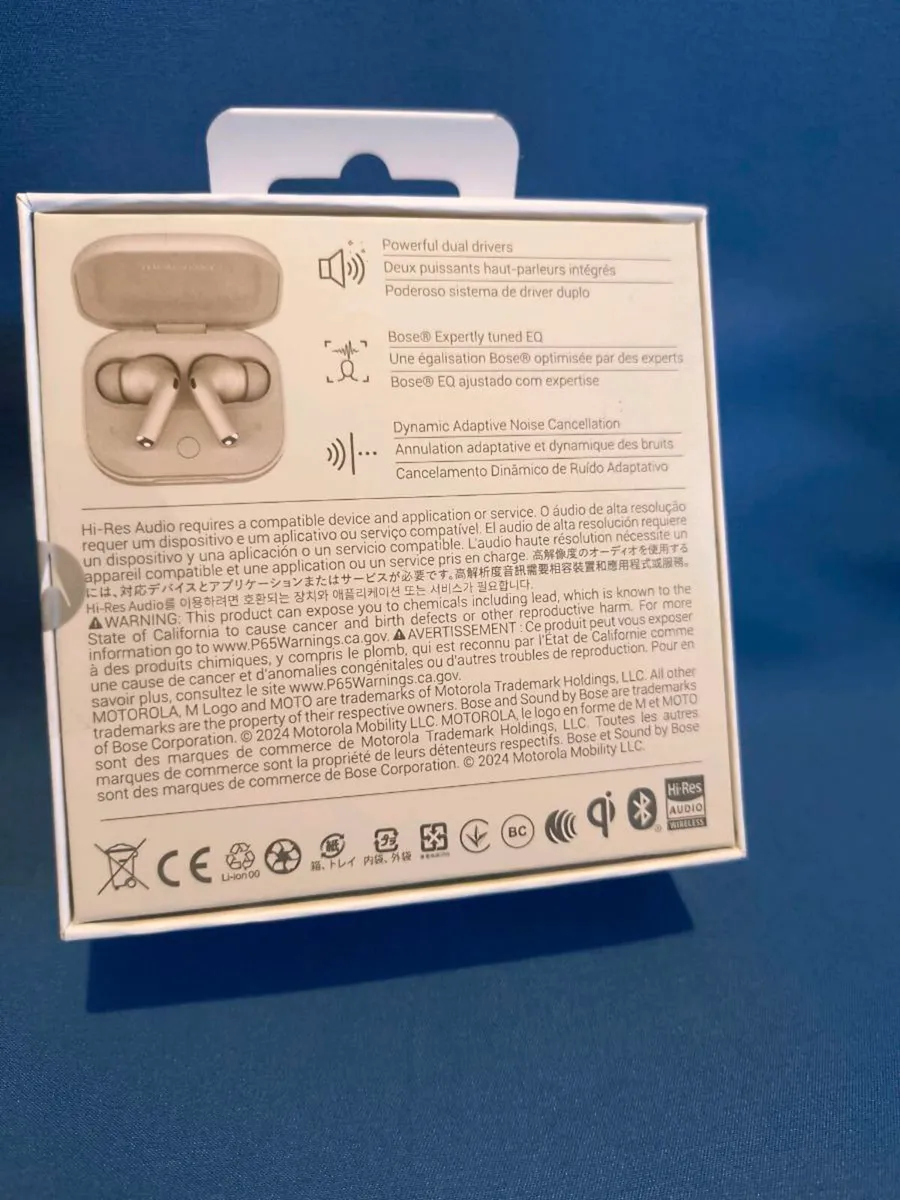 Moto Buds+ Sound by Bose Brand New & Sealed - Image 3
