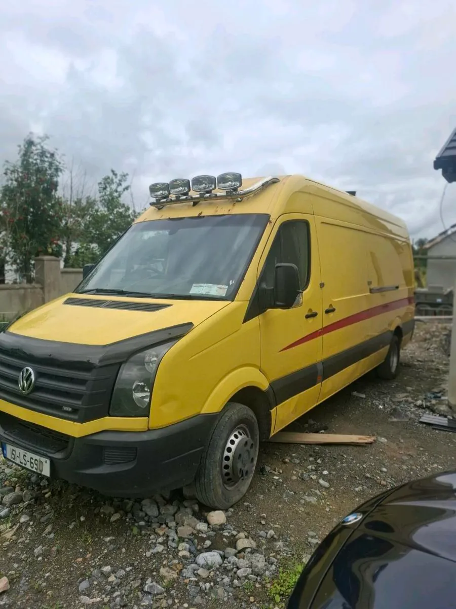 Van - Image 2