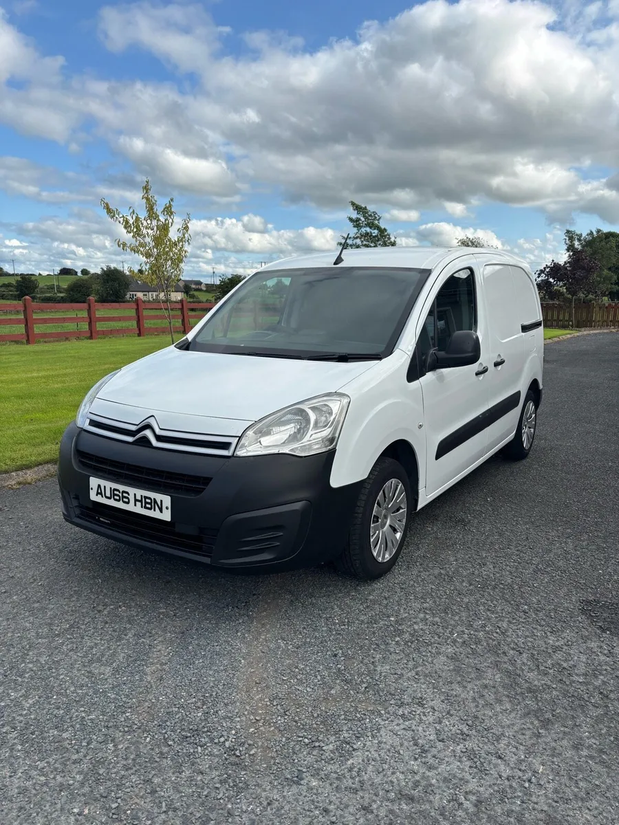 2016 Citroen berlingo 3 seater - Image 1