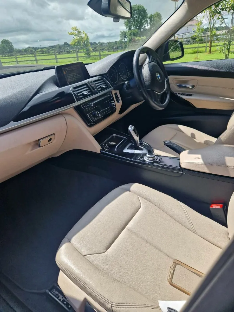 BMW 3-Series 2016 - Image 3