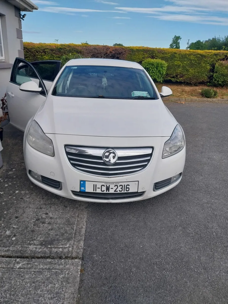 Vauxhall Insignia 2011 - Image 1