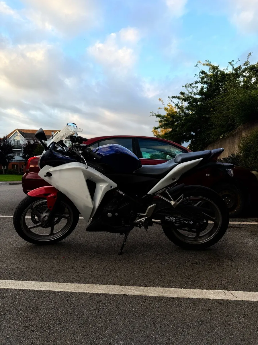 2012 Honda CBR250R - Image 1