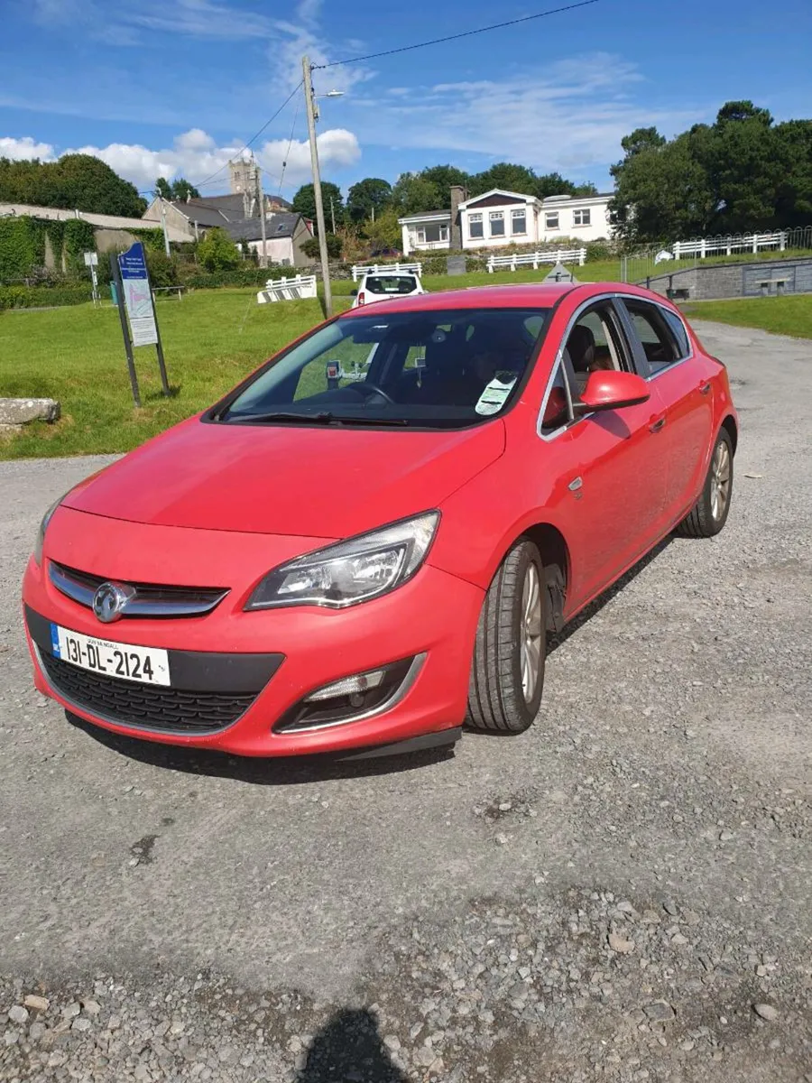 Vauxhall Astra 2013 - Image 2