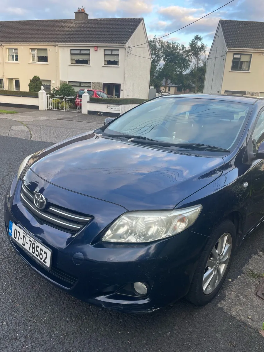 Toyota Corolla 2007 - Image 2