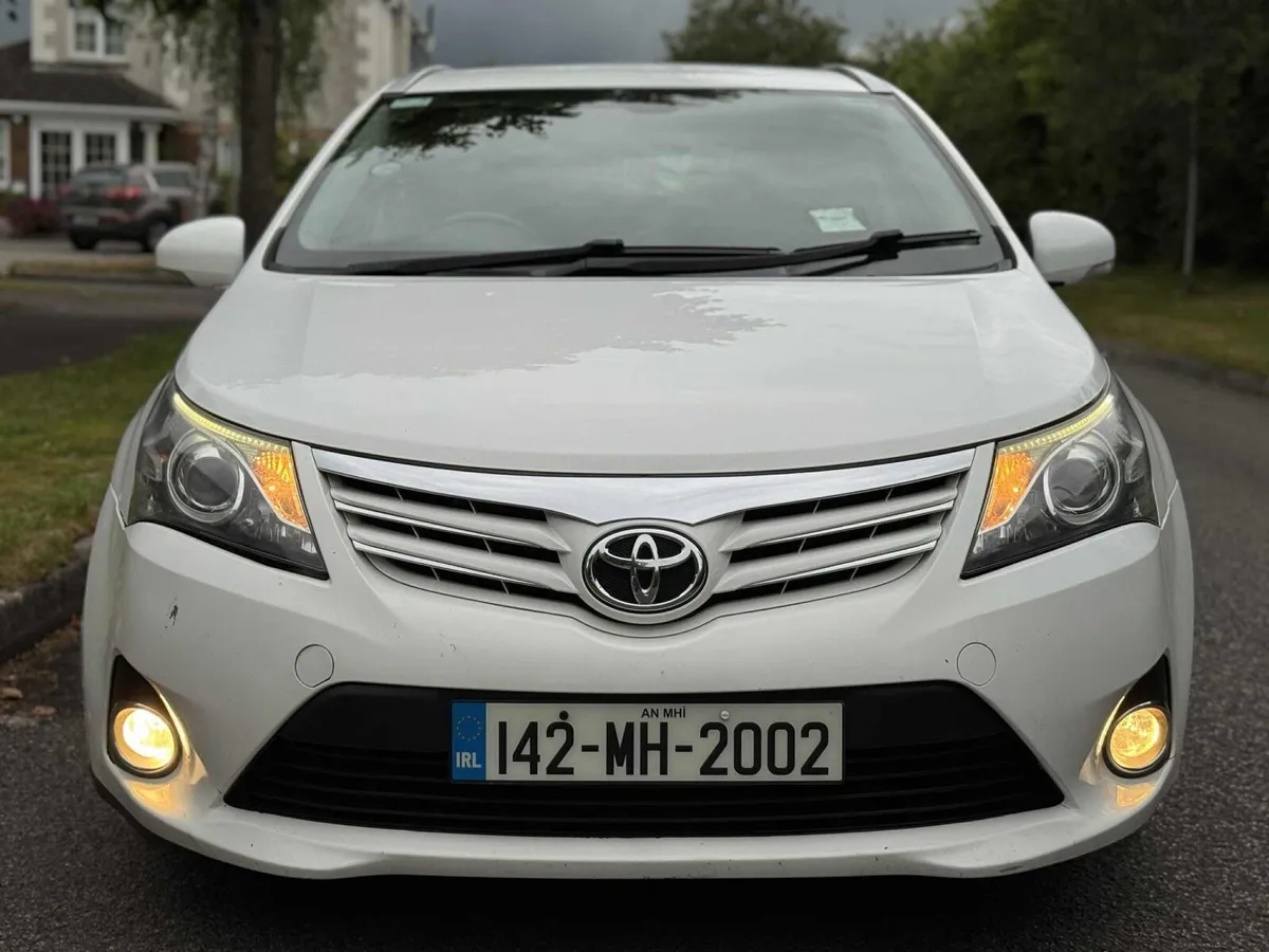 Toyota Avenisa - Image 4