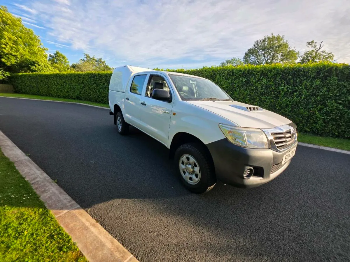 Toyota hilux - Image 1