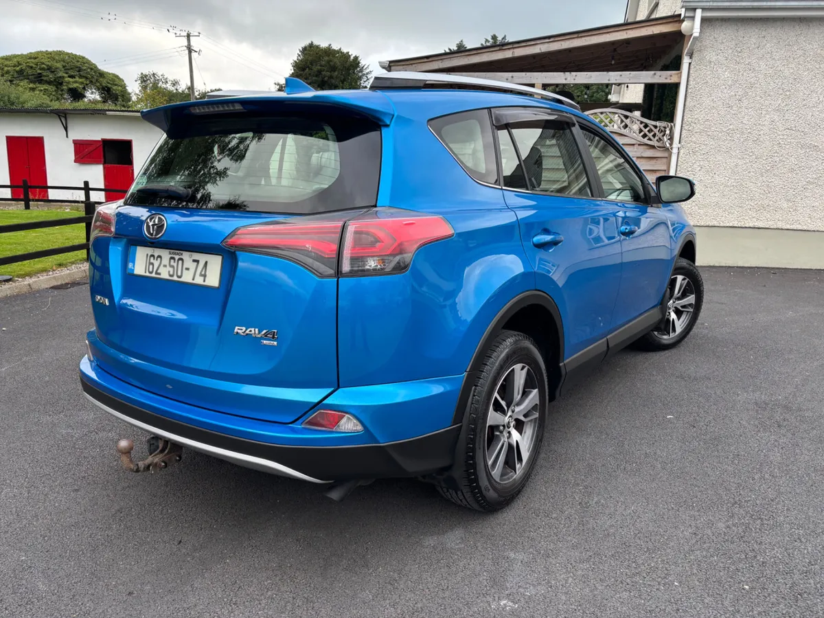 Toyota RAV4 2016 - Image 3