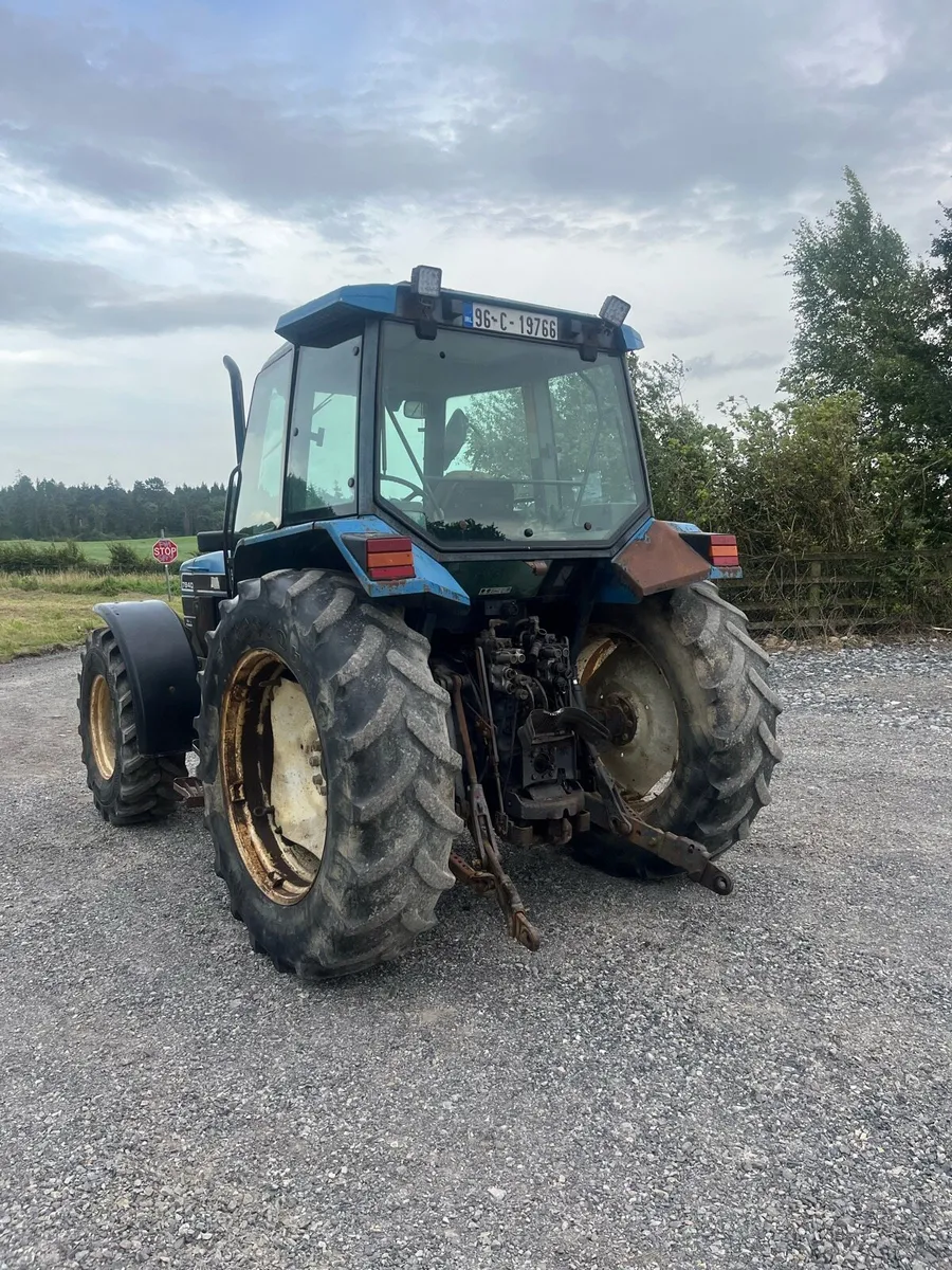 New Holland 7840 - Image 4