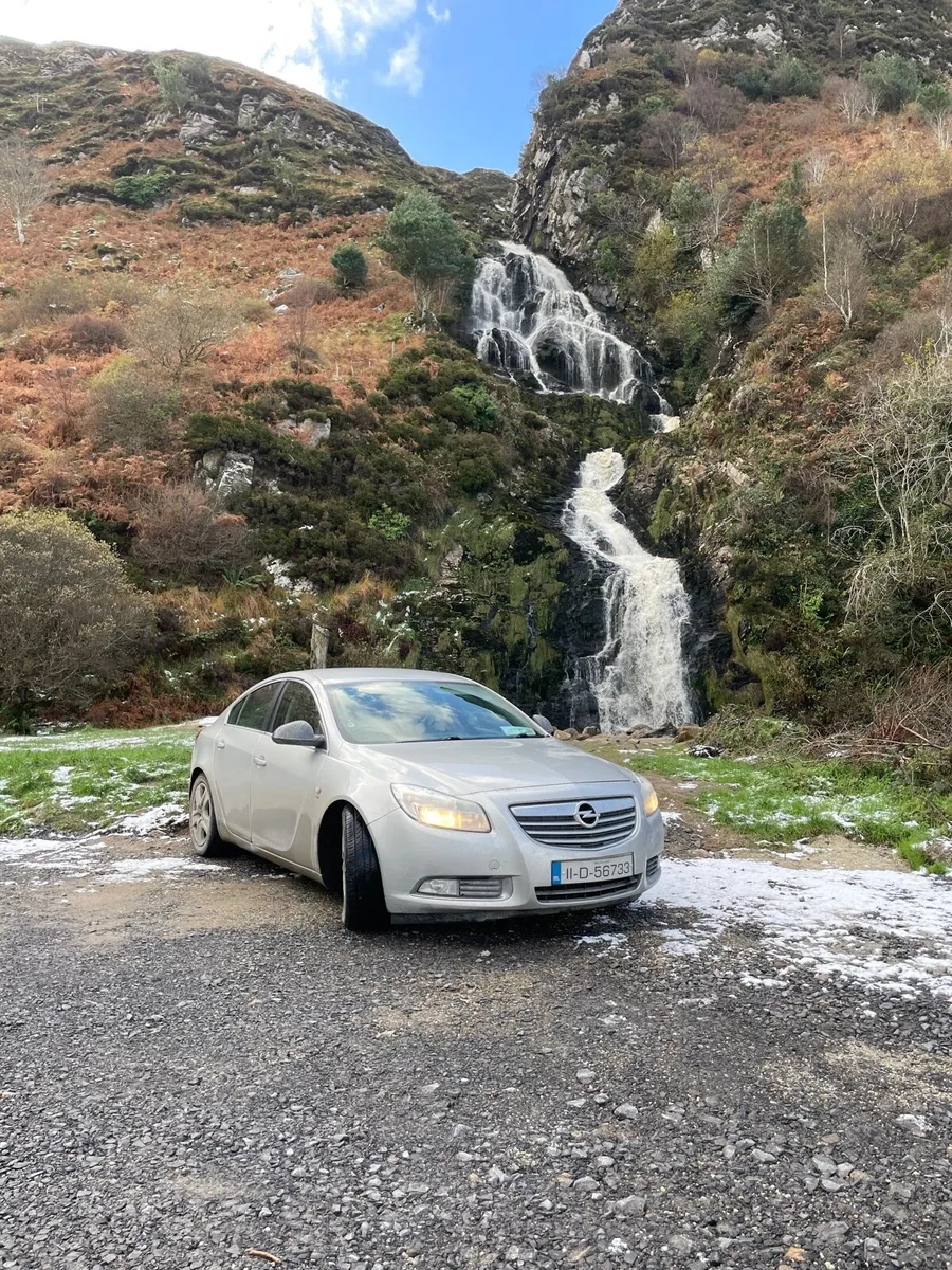 Vauxhall Insignia 2011 - Image 2