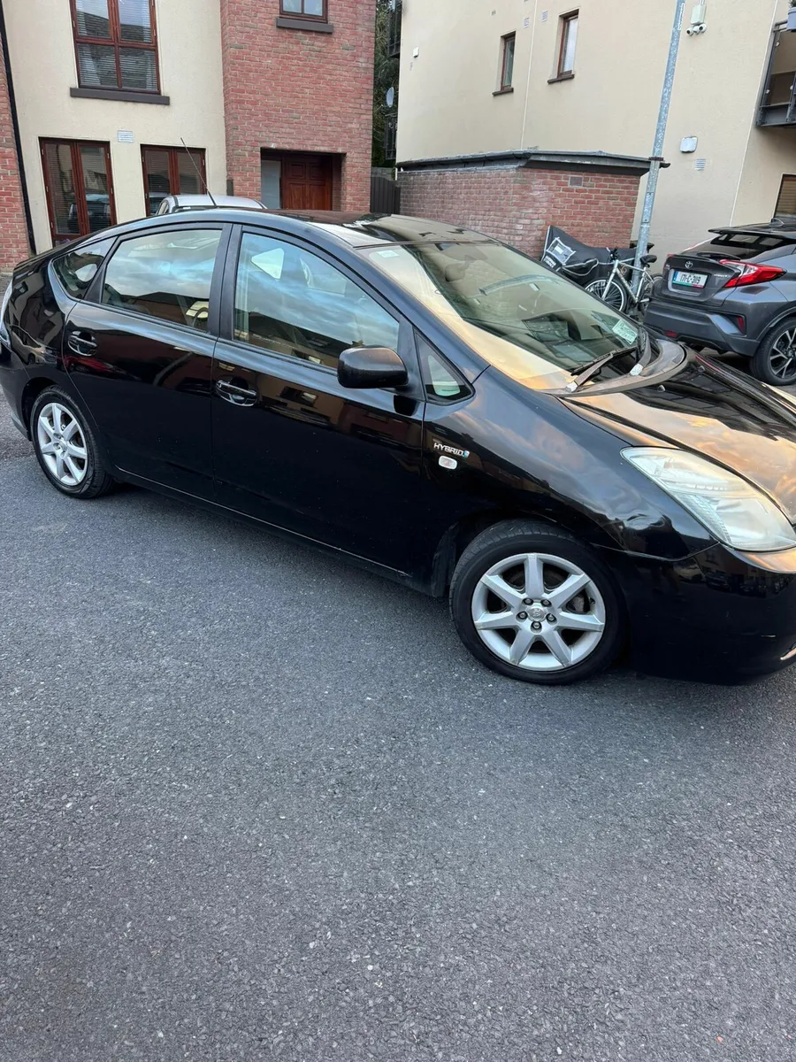 Toyota Prius NCT 03/26 - Image 2