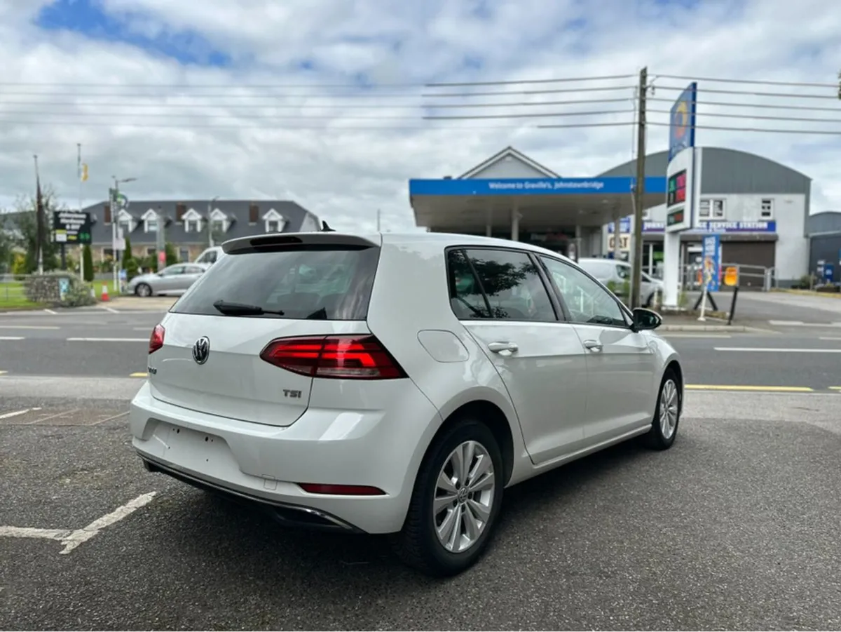 Volkswagen Golf 1.2 TSi DSG - Image 4