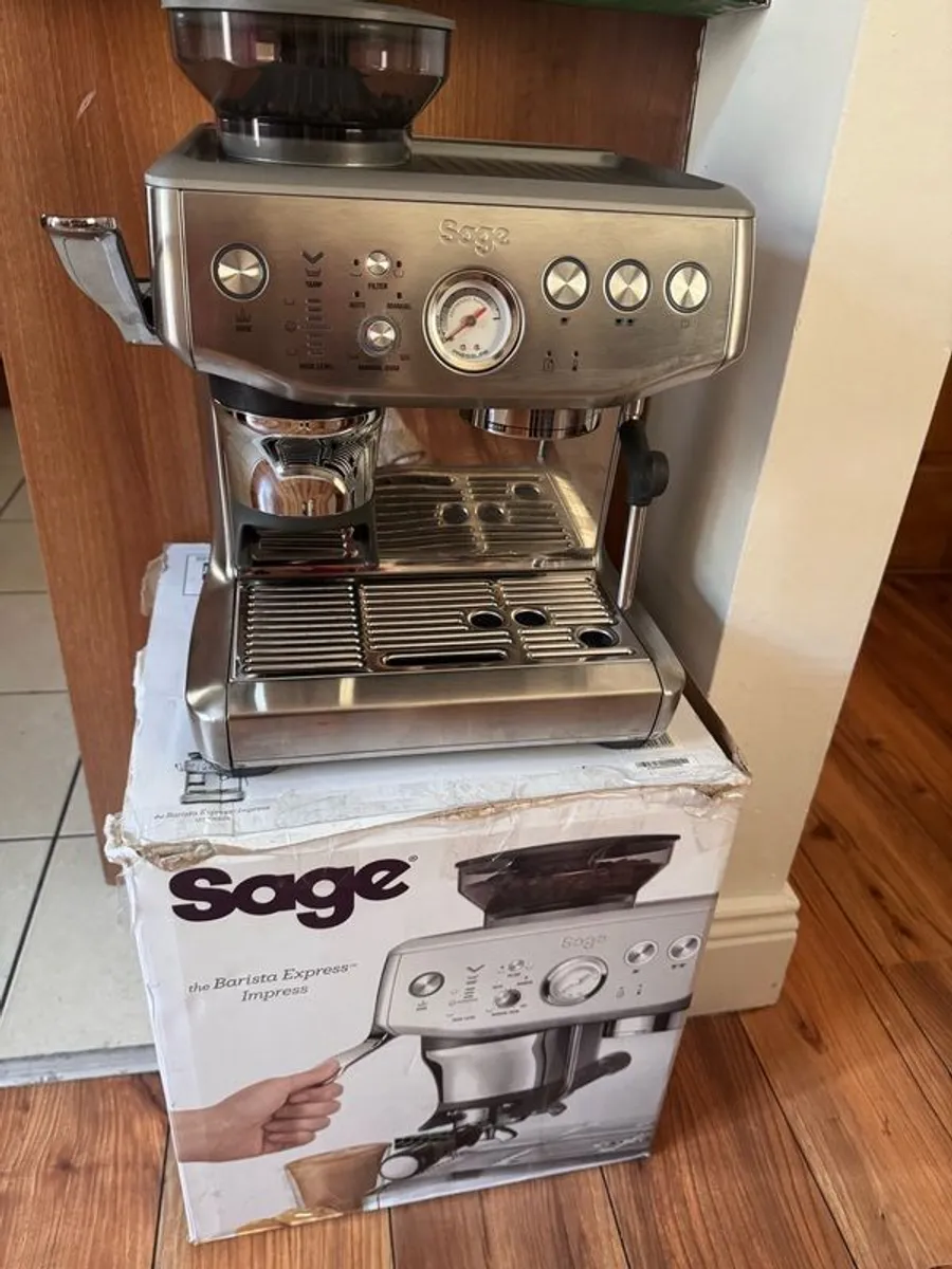 Sage Barista Express Impress - Image 4