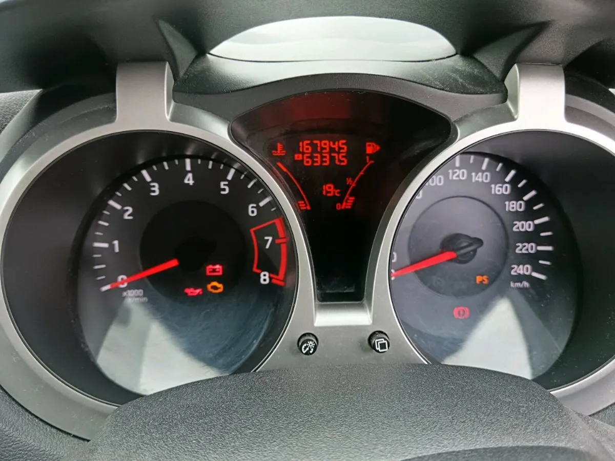 Nissan Juke 2011 - Image 3
