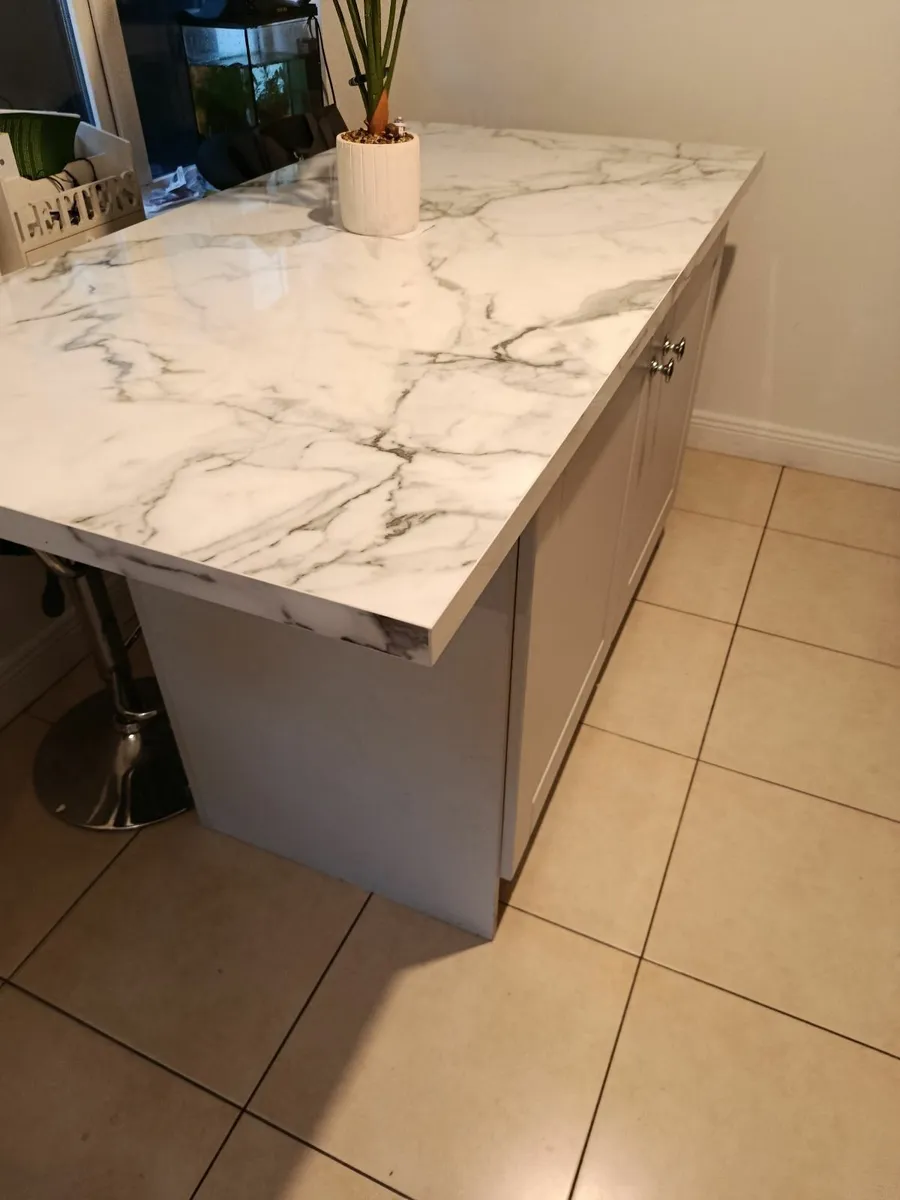 Kitchen table/ kitchen island - Image 4