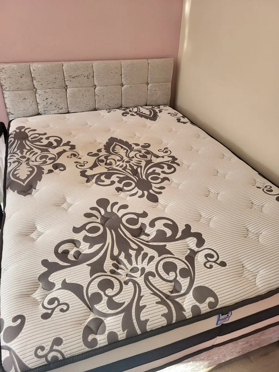 Furniture (All for €100) - Image 1