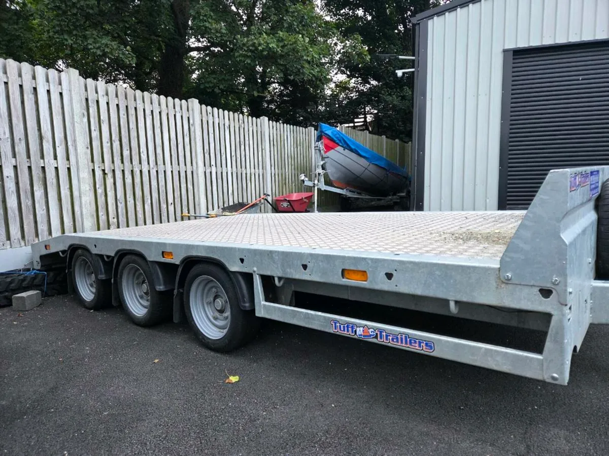 14ft long Beavertail trailer - Image 1