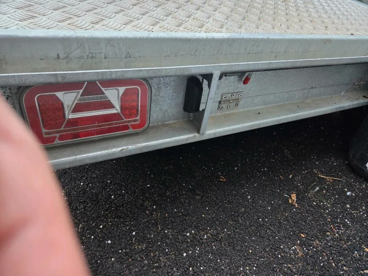 14ft long Beavertail trailer - Image 3