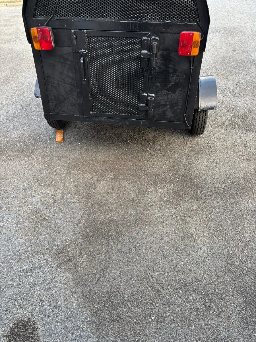 Dog trailer - Image 2