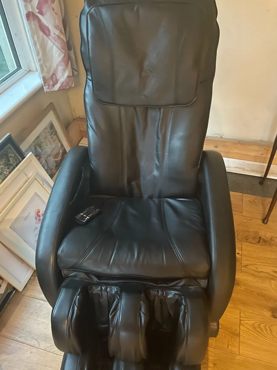 Massage chair - Image 2