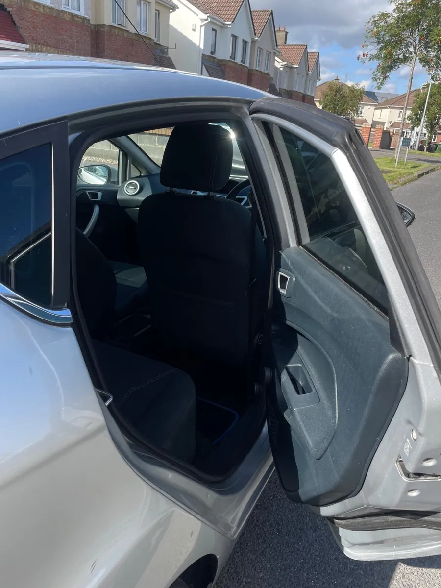 Ford Fiesta 2012 - Image 1