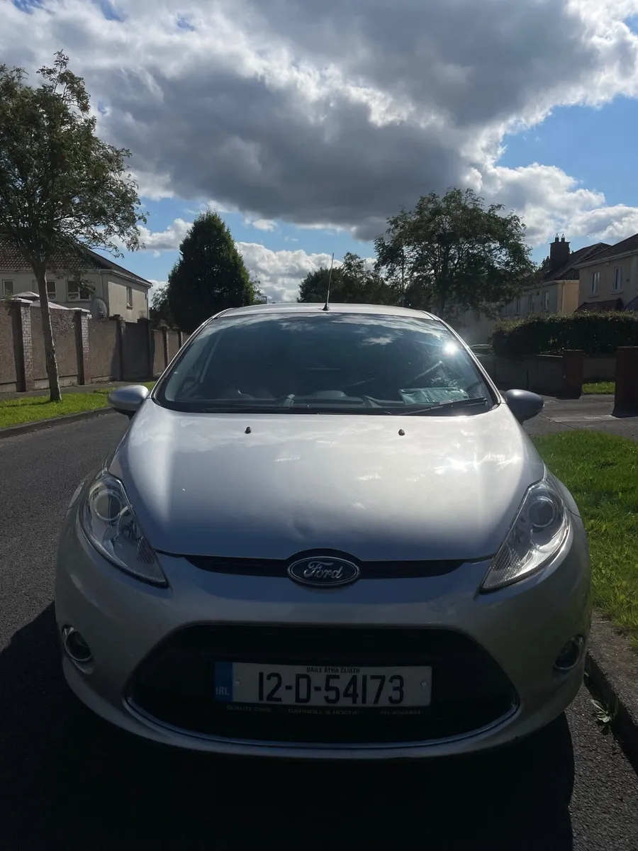 Ford Fiesta 2012 - Image 2