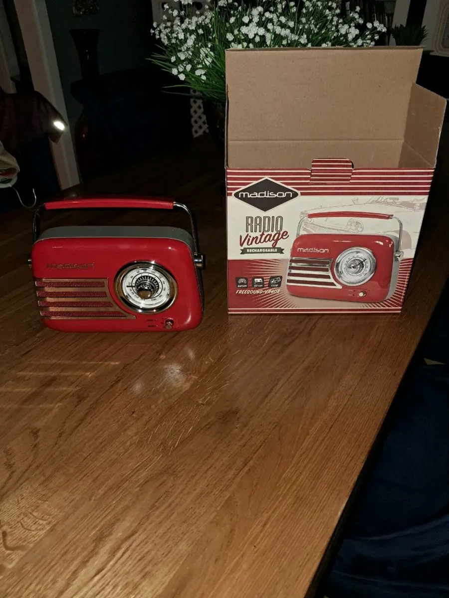 Radio - Image 2