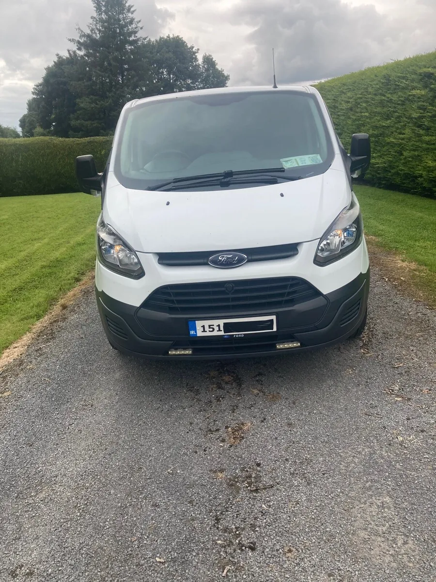 Ford Transit Custom - Image 1