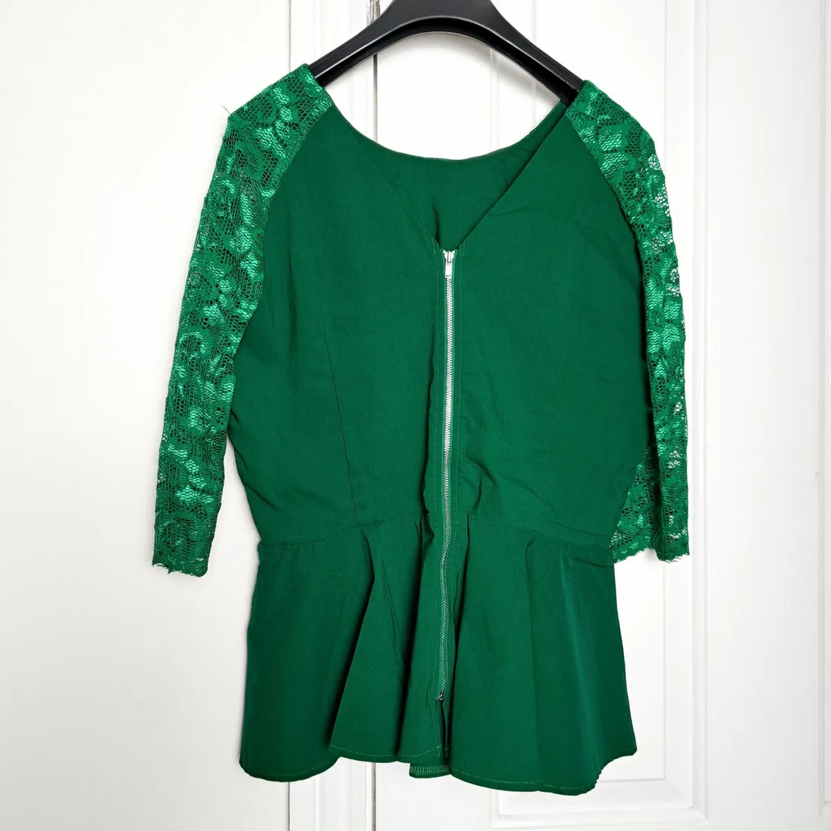 Ollie & Mac Green Lace Top Skirt Co-ords 14UK - Image 3