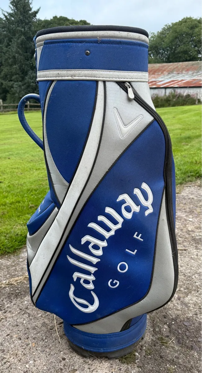 Ex display golf bag - ideal for collector/man cave - Image 3