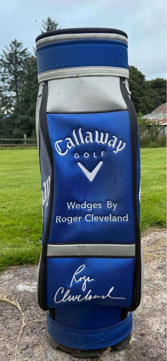 Ex display golf bag - ideal for collector/man cave - Image 4