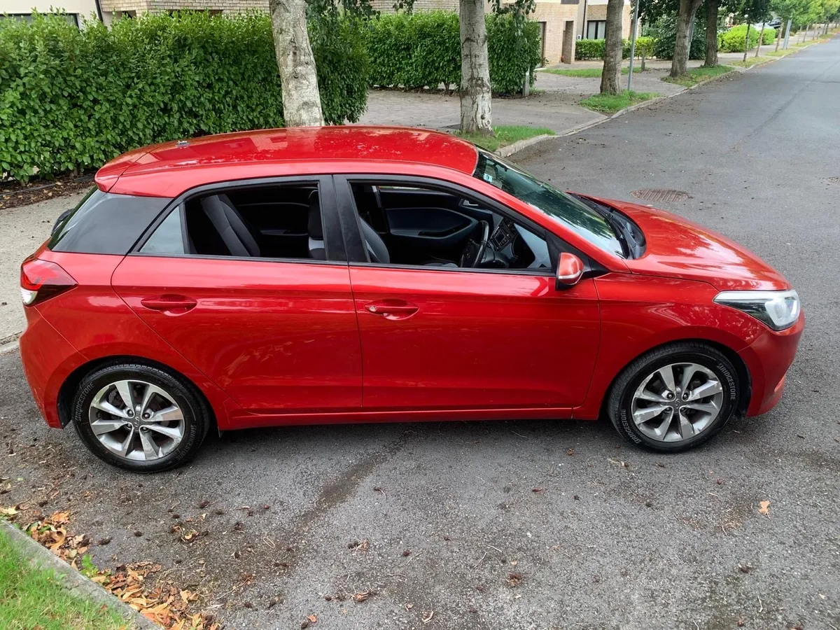 2016 Hyundai I20 Only 91,000 Kilometres - Image 4