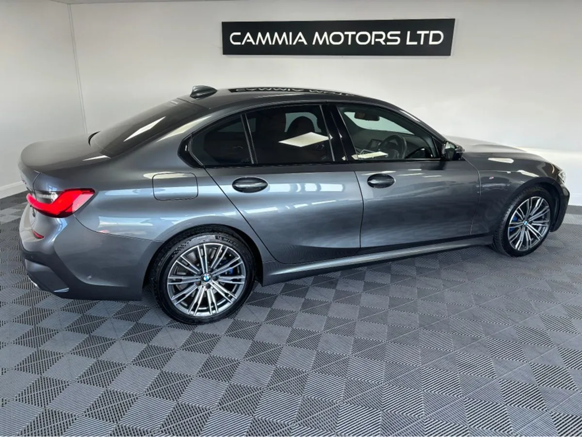 BMW 3 Series BMW 330E M-sport Petrol Plug IN Hybr - Image 4