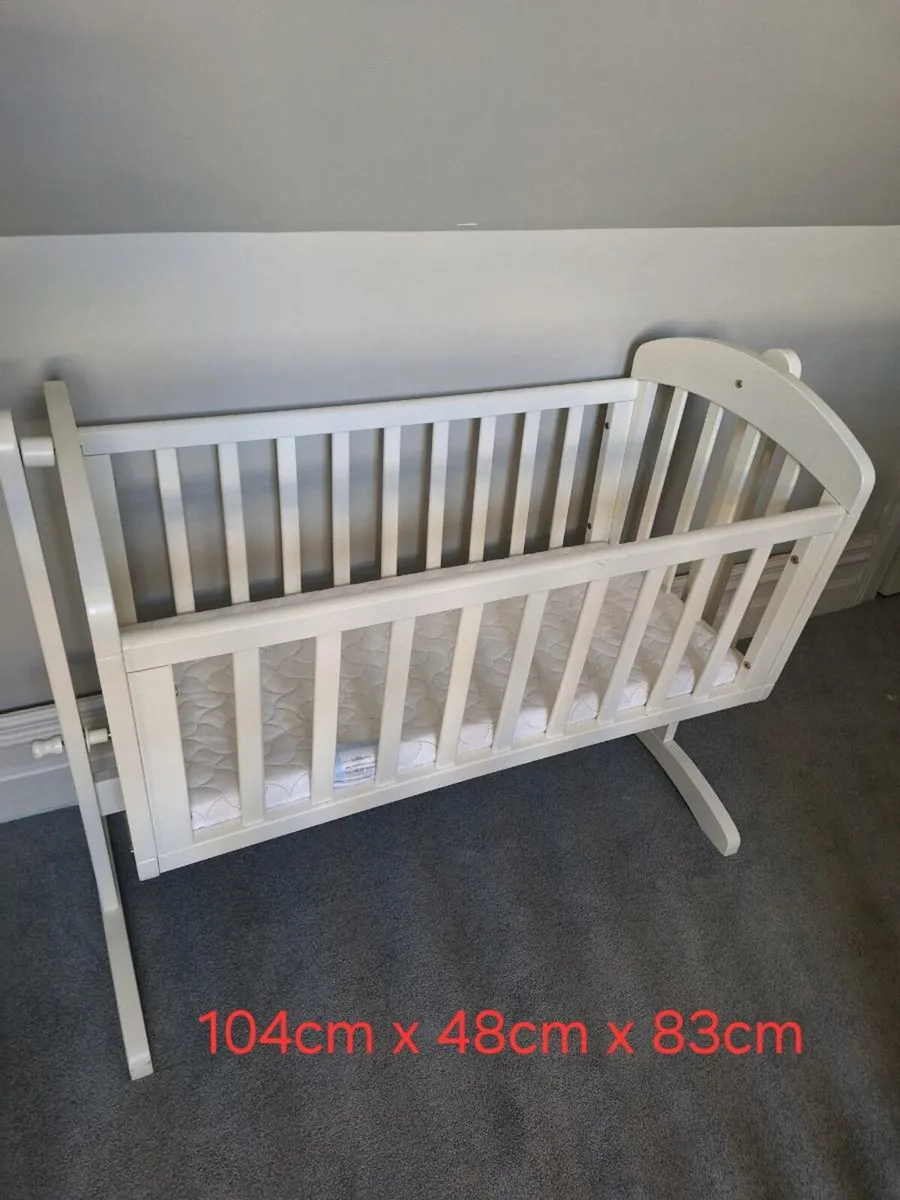 Crib - Image 1