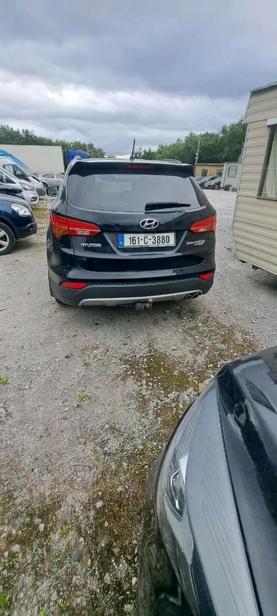 Hyundai Ssnta Fe - Image 1