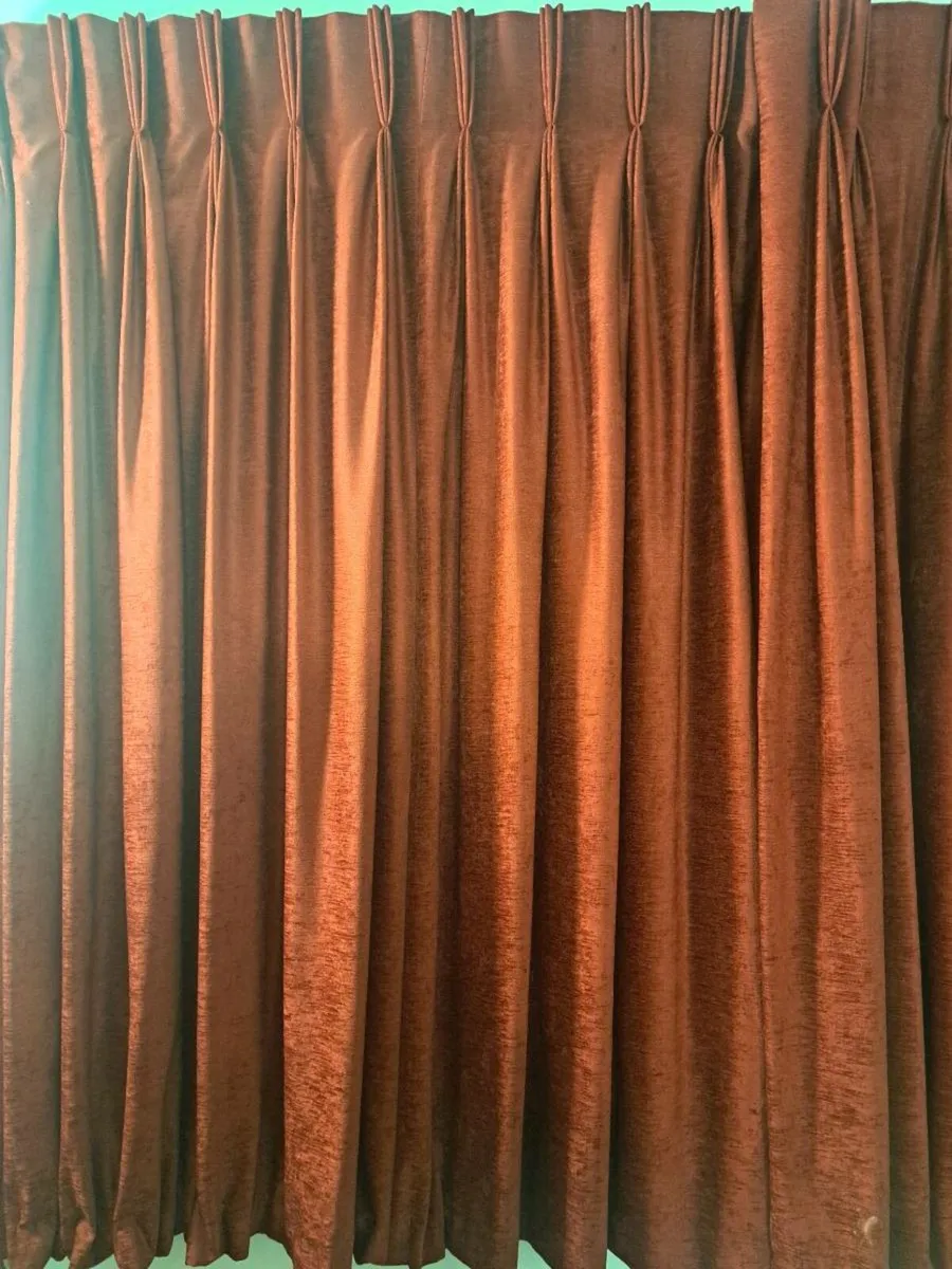 Curtains - Image 1