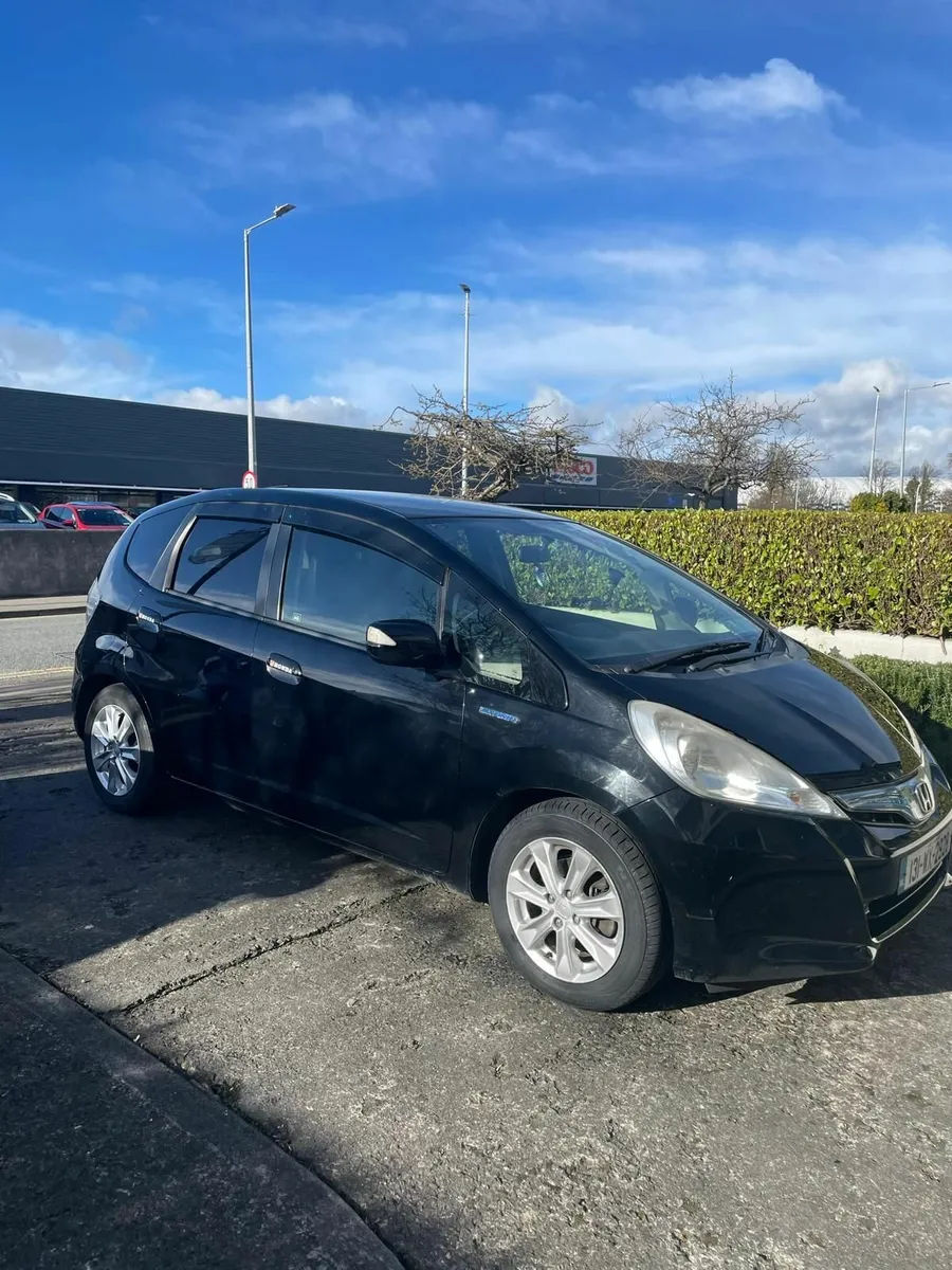 Honda Fit 2013 - Image 1