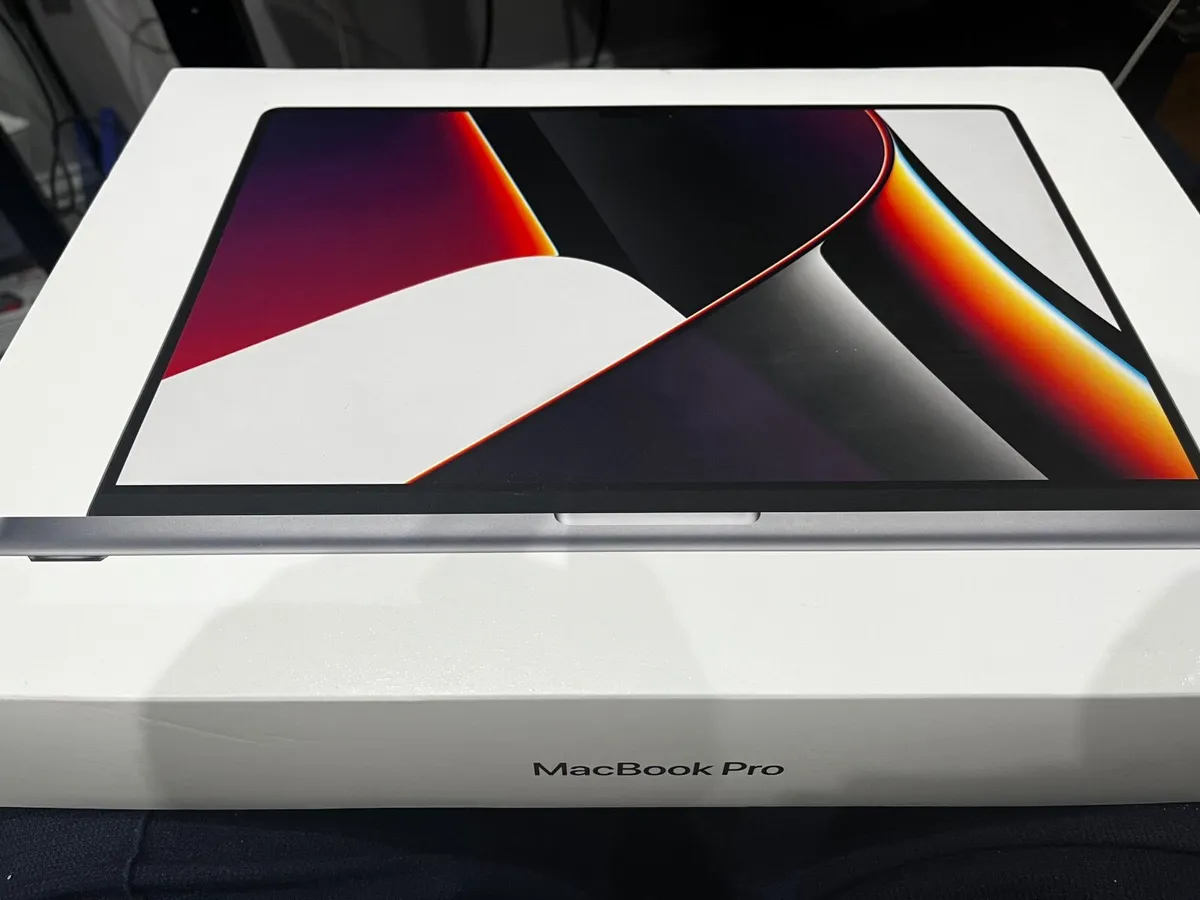 MacBook Pro 16-inch (2021) – Apple M1 Max | 32GB - Image 3