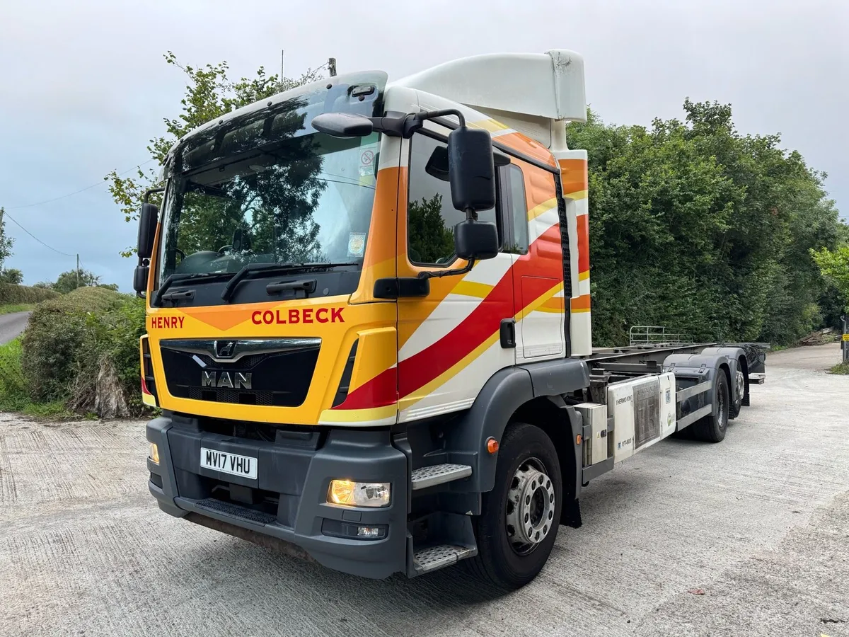 MAN 26.340 TGM (YEAR 2017) - Image 1