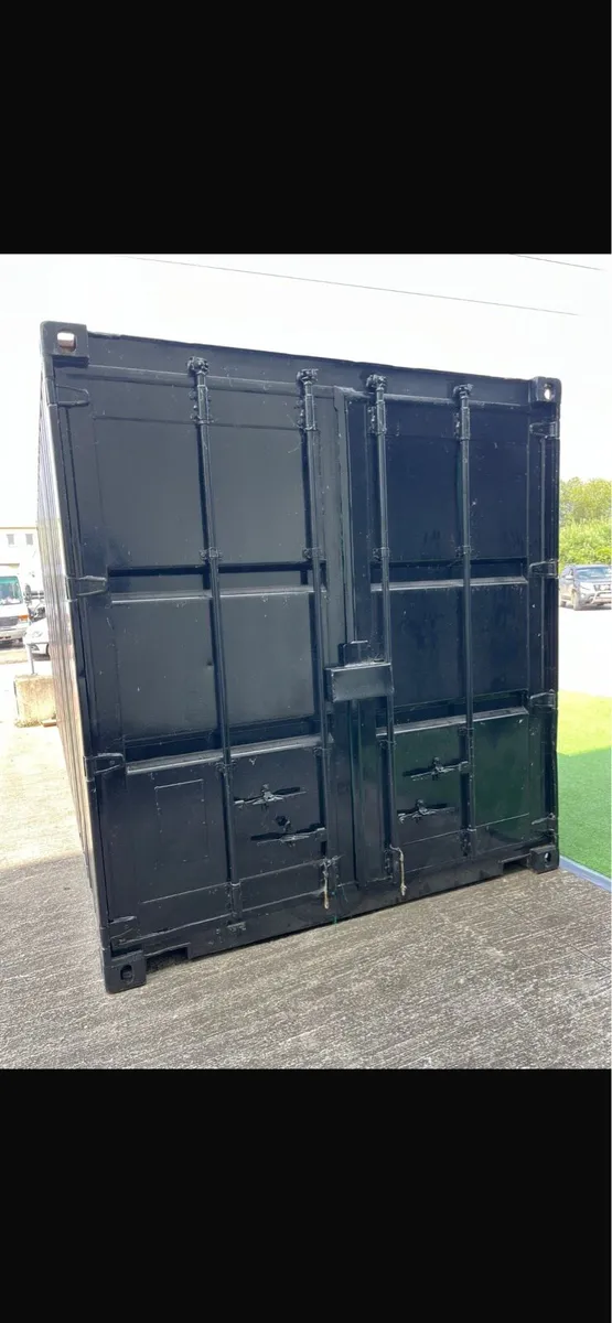 Shipping container - Image 2