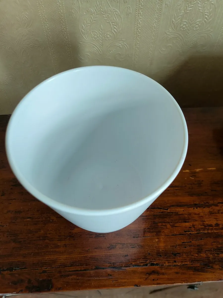 Matte pure white ceramic flower pot 6.5" / 16cm - Image 3