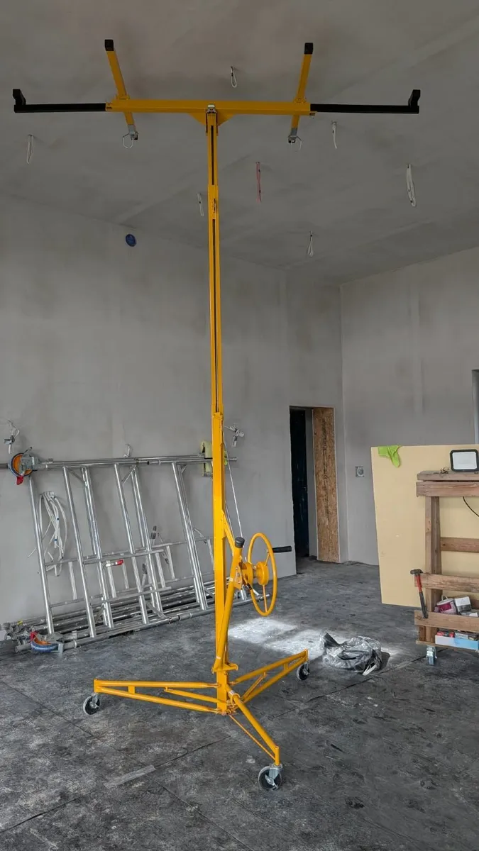 Plasterboard lift - Image 1