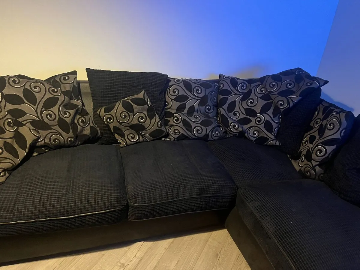 Corner Sofa and footstool - Image 2