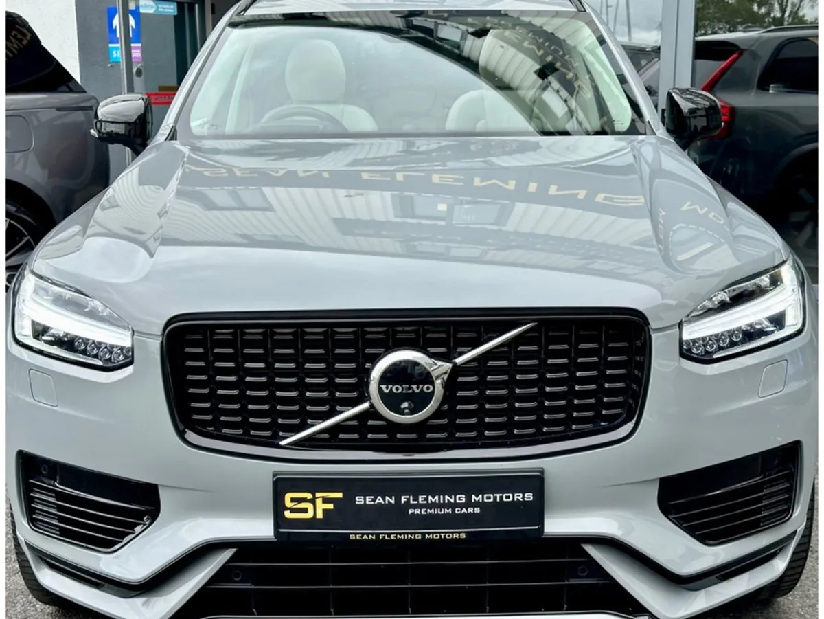 Volvo XC90 Ultimate T8 Recharge AWD - Image 4